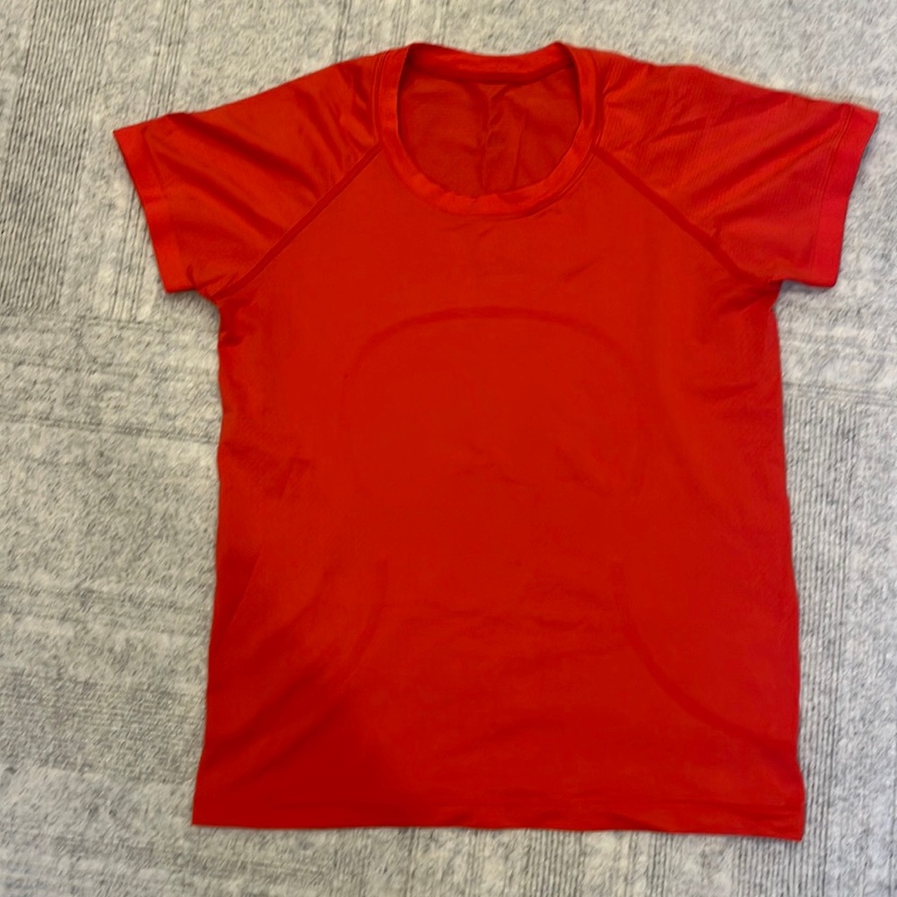 Lululemon Swiftly Tech Short Sleeve Shirt 2.0 *Race Length